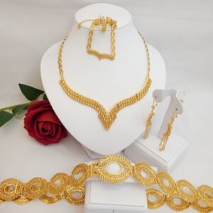 بدلة مطليه ذهب